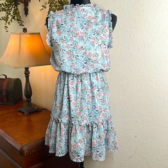 Second Generation | Floral Sleeveless Dress | Size Medium - Picture 1 of 11